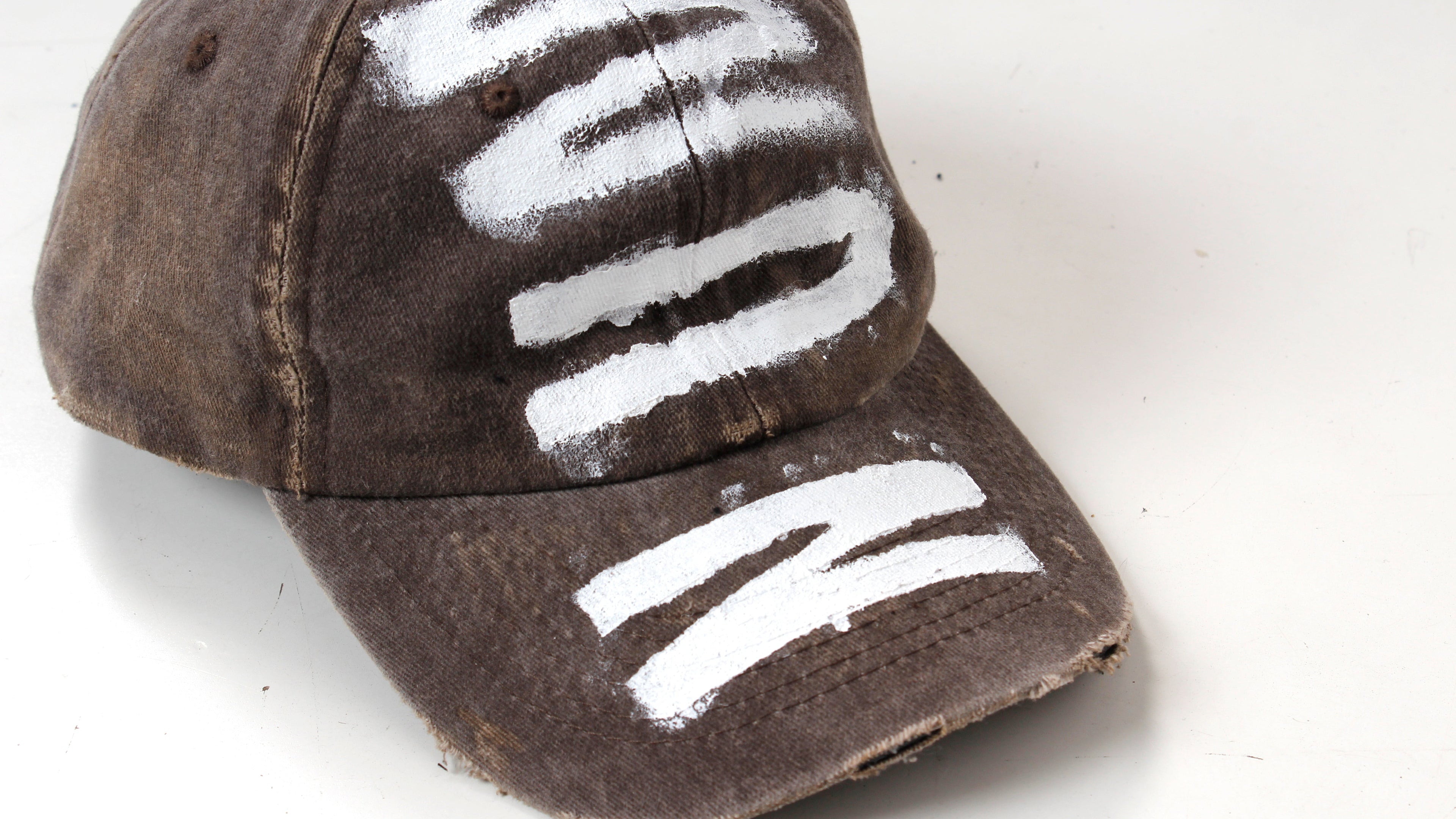 DISTORT CAP